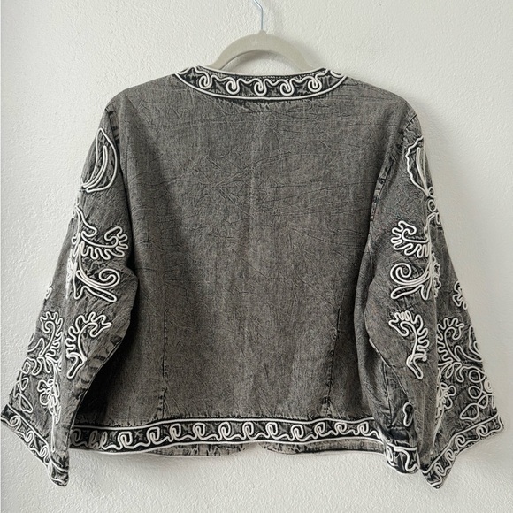 Soft Surroundings Gray Acid Wash Wildwood Bolero Floral Career Jacket Size 1X - Picture 8 of 11